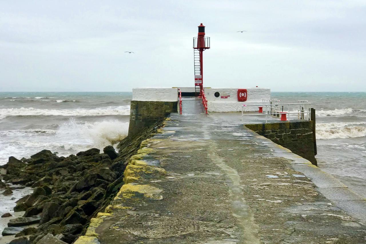 Jolly Sailor Inn Looe Εξωτερικό φωτογραφία
